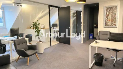 TOURS CENTRE PLACE JEAN JAURÈS BUREAUX À LOUER DE 105 M² EN EXCELLENT ÉTAT - Offre immobilière - Arthur Loyd