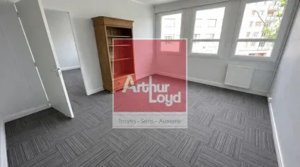 Bureaux 35m² à louer - Troyes proche gare<br /> - Offre immobilière - Arthur Loyd