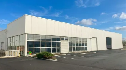 LOCAL D'ACTIVITE - ENTREPOT vente à SAINT ROMAIN DE COLBOSC 76430 - Offre immobilière - Arthur Loyd
