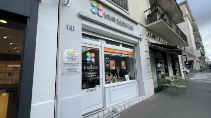 LE HAVRE  CENTRE-VILLE / SECTEUR HALLES CENTRALES  LOCAL COMMERCIAL ENV. 31 M² - Offre immobilière - Arthur Loyd