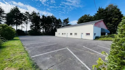EXCLUSIVITÉ A VENDRE PORT JÊROME SUR SEINE - LOCAUX D'ACTIVITÉ / COMMERCIAUX 304 m2 + BEAU TERRE PLEIN ENROBÉ - Offre immobilière - Arthur Loyd