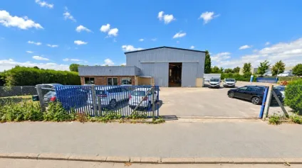 À VENDRE  PORT JÉRÔME-SUR-SEINE  SITE INDUSTRIEL 1 157 m² INDÉPENDANT SUR PARCELLE DE 3 600 m² - Offre immobilière - Arthur Loyd