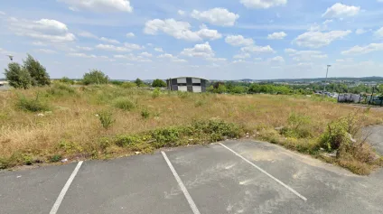 Terrain constructible disponible à Gond Pontouvre - Offre immobilière - Arthur Loyd