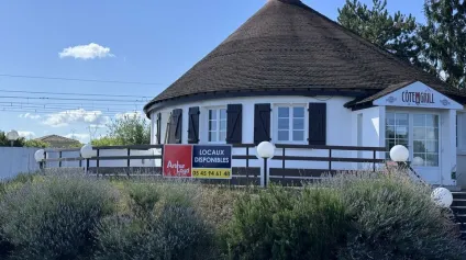Local commercial pour restauration disponible à La Couronne - Offre immobilière - Arthur Loyd