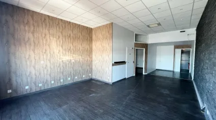 Local commercial disponible dans zone commerciale Angoulême Nord - Offre immobilière - Arthur Loyd