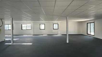 A LOUER - PLATEAUX DE BUREAUX LARMOR PLAGE - 321 M² - Offre immobilière - Arthur Loyd