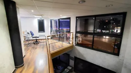 À VENDRE bâtiment de bureaux sur la commune de BARBERAZ d'une surface totale de 270 m². - Offre immobilière - Arthur Loyd