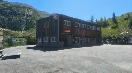 A LOUER  Local d'Activité & Logements  Tignes 1800 - Offre immobilière - Arthur Loyd