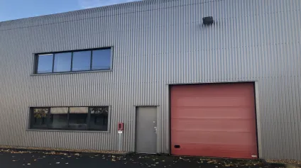 Cellule d'activités à louer - 287 m2 - Est Métropole - Offre immobilière - Arthur Loyd