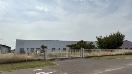 À vendre - Ensemble immobilier à usage industriel et commercial à Châtillon-sur-Loire (45) - Offre immobilière - Arthur Loyd