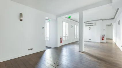 Bureaux à louer à PARIS 75008 - Offre immobilière - Arthur Loyd
