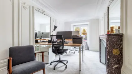 Bureaux à louer à PARIS 75010 - Offre immobilière - Arthur Loyd