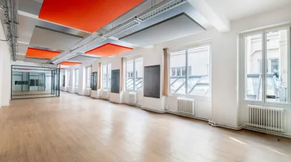 Bureaux à louer à PARIS 75011 - Offre immobilière - Arthur Loyd