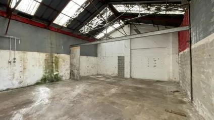 Local commercial à louer Nantes forte visibilité sur axe passant - Offre immobilière - Arthur Loyd