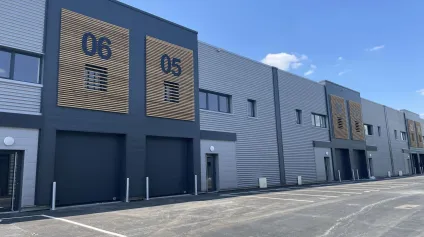 Entrepot à louer à Saint-Herblain dans parc neuf proche périphérique - Offre immobilière - Arthur Loyd