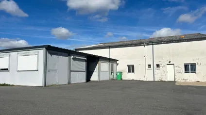 Local d activité à louer à Montoir de Bretagne avec bureaux et stockage extérieur - Offre immobilière - Arthur Loyd