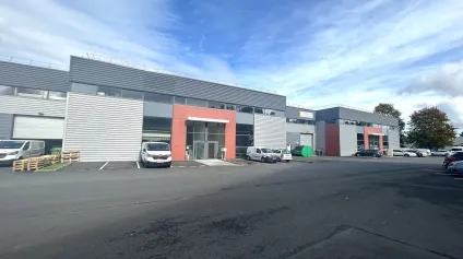 Locaux d activité à louer à Treillières divisibles et site sécurisé - Offre immobilière - Arthur Loyd