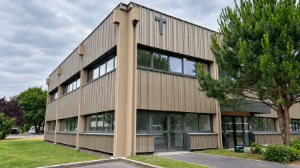 Bureaux à louer à Mérignac avec environnement paysager - Offre immobilière - Arthur Loyd