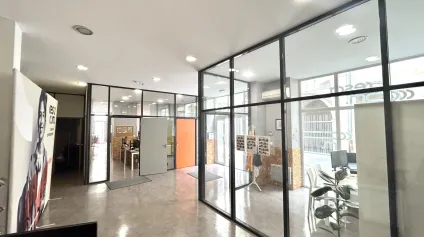 Bureaux à louer secteur Bordeaux Chartrons avec vue Garonne et accès tram immédiat - Offre immobilière - Arthur Loyd