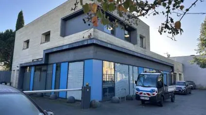 Bureaux à louer à Bègles avec parkings et visibilité sur un axe passant - Offre immobilière - Arthur Loyd