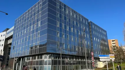 Bureaux à la location à Cergy dans immeuble rénové proche commerces - Offre immobilière - Arthur Loyd
