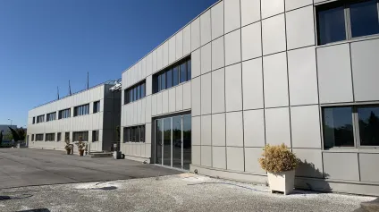 Bureaux à louer à Puiseux-Pontoise bâtiment indépendant avec terrasse - Offre immobilière - Arthur Loyd