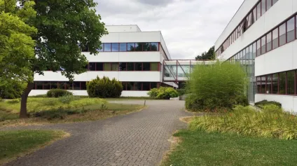 Bureaux à louer à Cergy campus de 50 hectares et nombreux services sur site - Offre immobilière - Arthur Loyd