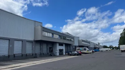 Entrepôt à louer à Herblay avec quais et accès direct autoroute A15 - Offre immobilière - Arthur Loyd