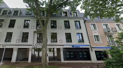 Bureaux à louer au centre de Le Vésinet bureaux rénovés lumineux - Offre immobilière - Arthur Loyd