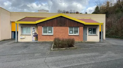 Local d'activité à vendre à Beaumont-sur-Oise avec équipements froids - Offre immobilière - Arthur Loyd