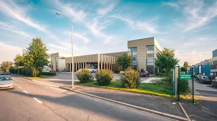 Bâtiment d’activités à vendre à Argenteuil avec grands volumes - Offre immobilière - Arthur Loyd