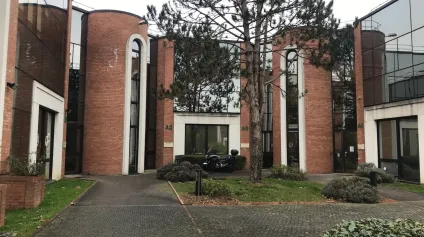 Bureaux à louer à JOUY EN JOSAS 78350 - Offre immobilière - Arthur Loyd