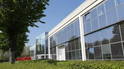Location locaux d’activités 920 m² Villepinte proche Roissy accès international - Offre immobilière - Arthur Loyd
