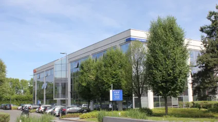 Bureaux à louer à Villepinte accès immédiat RER B et services sur site - Offre immobilière - Arthur Loyd