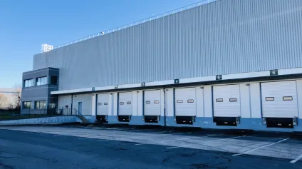 Entrepots à louer à Mitry-Mory grande hauteur sécurisé accès rapide - Offre immobilière - Arthur Loyd