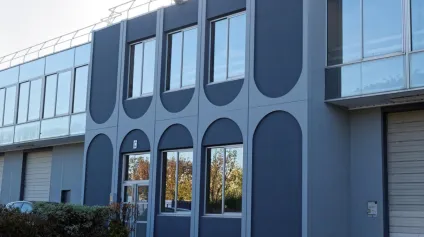 Location locaux d'activité rénovés Saint-Denis accès A86 métro RER - Offre immobilière - Arthur Loyd