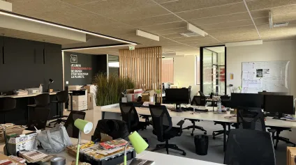 Bureaux à louer à Tremblay-en-France open space et parkings privatifs - Offre immobilière - Arthur Loyd