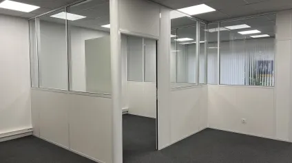 Bureaux à louer 147 m² lumineux en rez de chaussée à Villepinte Paris Nord 2 - Offre immobilière - Arthur Loyd
