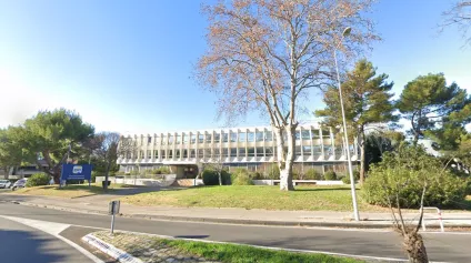 A vendre - Immeuble indépendant de bureaux avec parkings - Bonneveine - 13008 Marseille - Offre immobilière - Arthur Loyd