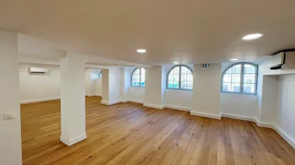 Bureaux rénovés à vendre - Cours d'Estienne d'Orves / Vieux Port - 13001 Marseille - Offre immobilière - Arthur Loyd