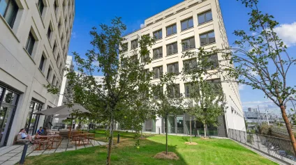 Bureaux neufs à louer Paris 19 immeuble labellisé au pied du RER E - Offre immobilière - Arthur Loyd