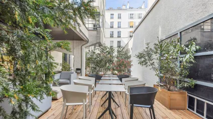 Bureaux opérés Paris 10 : Espace industriel, accès transports - Offre immobilière - Arthur Loyd