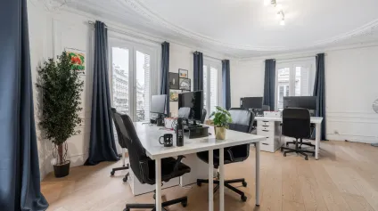 Bureaux A Louer Paris 10 - Espace Napoléon III - Offre immobilière - Arthur Loyd