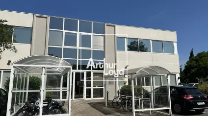 BUREAUX EN LOCATION - TOULOUSE BASSO CAMBO - Offre immobilière - Arthur Loyd