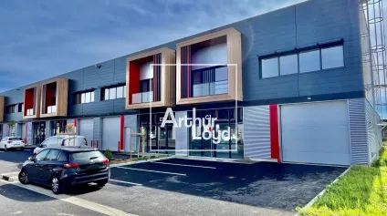 LOCAUX D'ACTIVITE NEUFS - A LOUER - FENOUILLET TOULOUSE NORD - PROCHE ESPACES FENOUILLET - Offre immobilière - Arthur Loyd