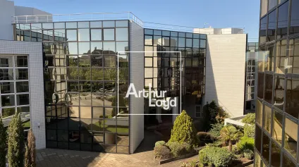 LOCATION BUREAUX - BLAGNAC AEROPOLE - À PARTIR DE 70 m² - PARKING - Offre immobilière - Arthur Loyd