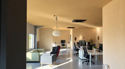 <br />A vendre Local d'activité Sainte Soulle 440 m²<br /> - Offre immobilière - Arthur Loyd