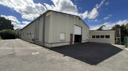 Ensemble immobilier mixte activité et bureaux d'environ 1100 m2 - EPERNAY - Offre immobilière - Arthur Loyd