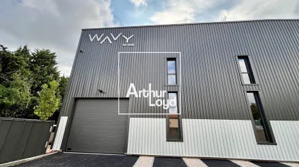 LOCAUX D'ACTIVITÉS NEUFS À LOUER - LATTES - 484 M2 - ACCES PL - PROXIMITÉ AUTOROUTES - Offre immobilière - Arthur Loyd