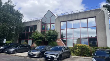 Bureaux à vendre à BOIS GUILLAUME 76230 - Offre immobilière - Arthur Loyd